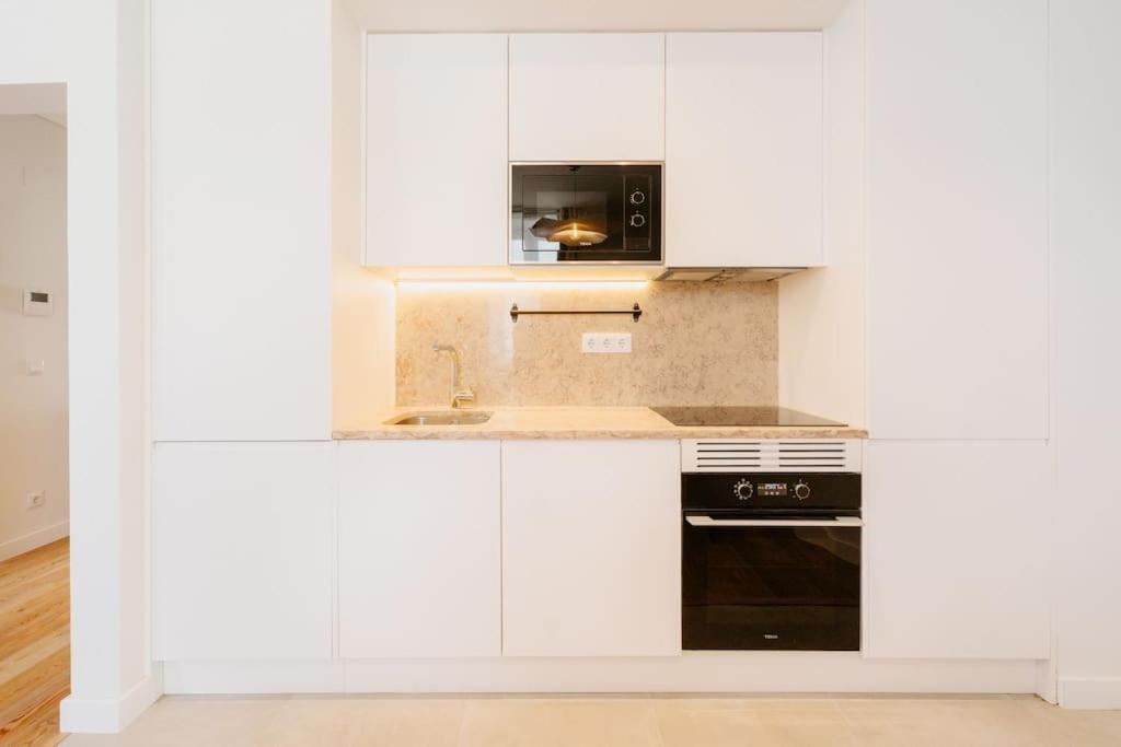 Lisbon Orange House - Beautiful Two-Bedroom Apartment 1D Екстериор снимка