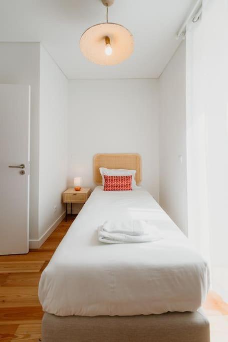 Lisbon Orange House - Beautiful Two-Bedroom Apartment 1D Екстериор снимка
