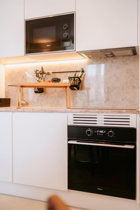 Lisbon Orange House - Beautiful Two-Bedroom Apartment 1D Екстериор снимка