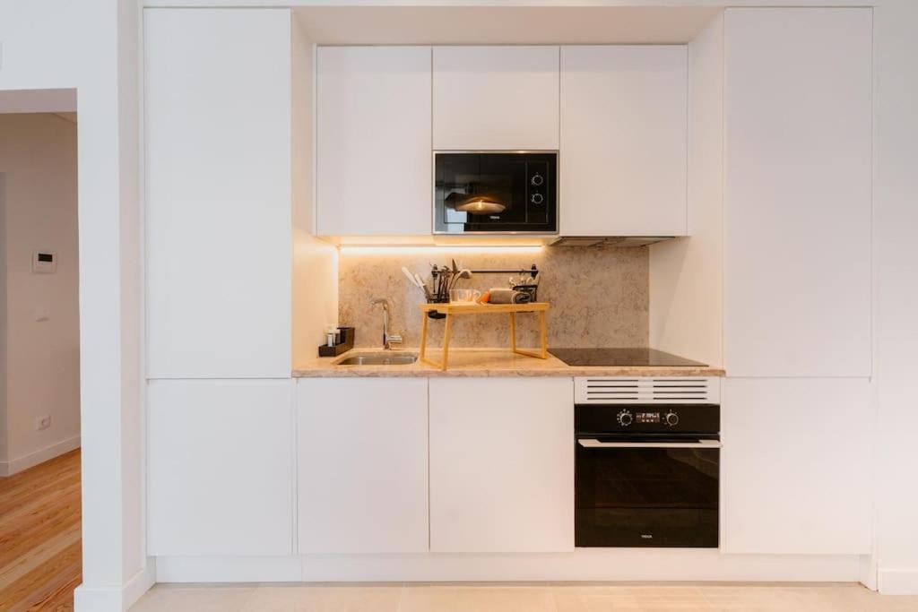 Lisbon Orange House - Beautiful Two-Bedroom Apartment 1D Екстериор снимка